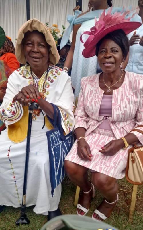 Au mariage de Francis, avec sa complice Maah Djukem — Yaoundé